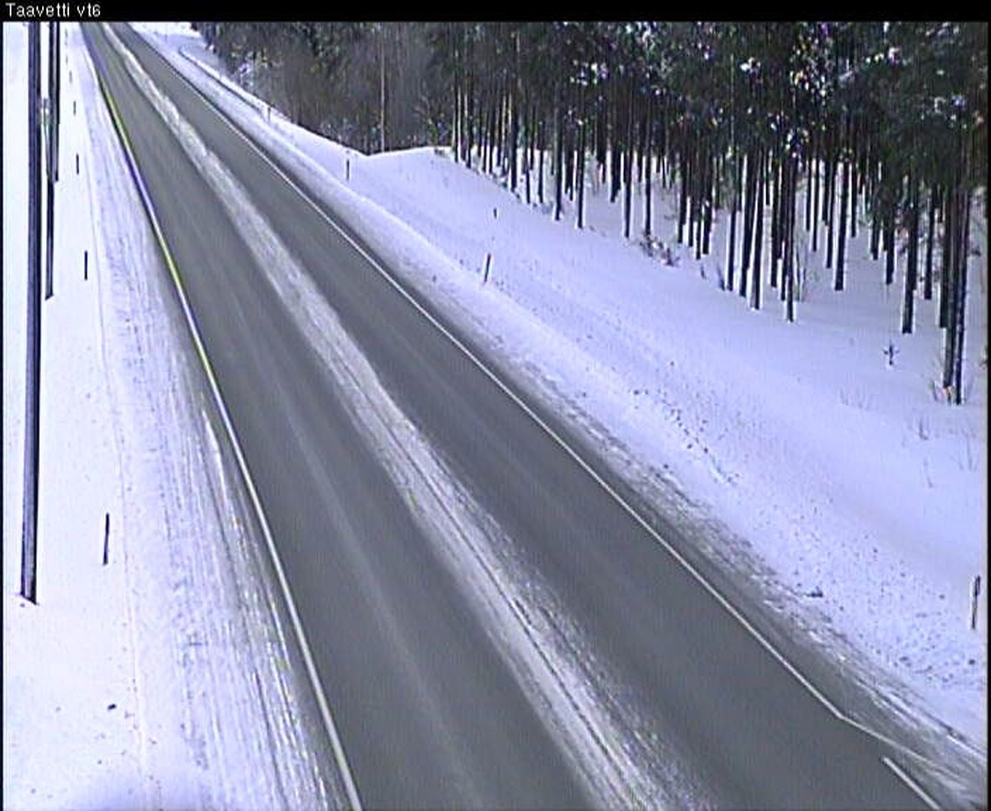 Maantee valvekaamerast saadud pilt Luumäki vallas Lappeenrantasse suunduval maanteel kell 09.57, mil külma oli 25,7 kraadi.