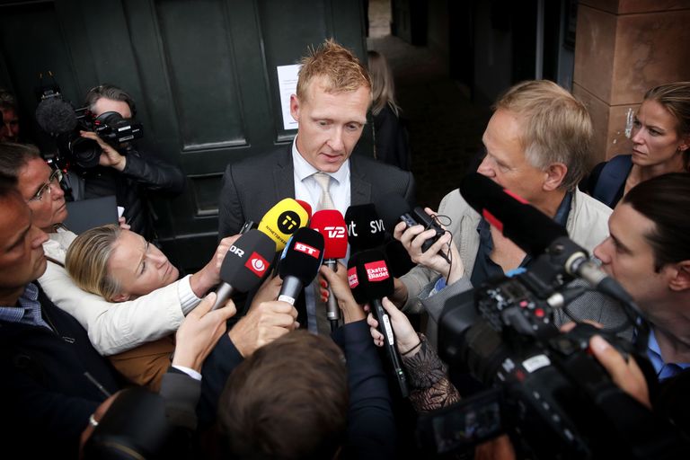 Süüdistaja Jakob Buch-Jepsen ajakirjanike ees. Foto: Jens Dresling/AP/Scanpix