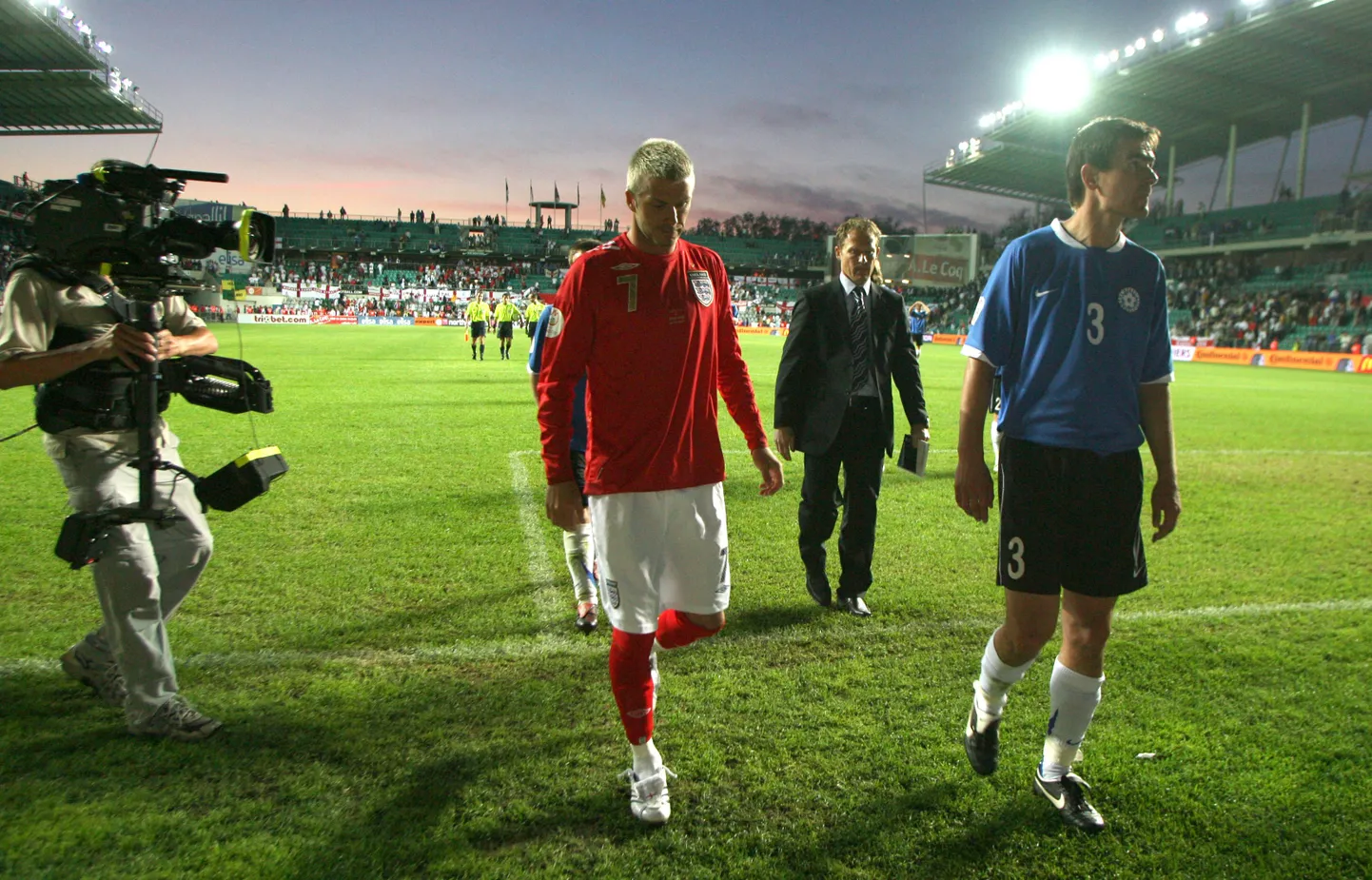 David Beckham ja Andrei Stepanov 2007. aastal Lilleküla staadionil