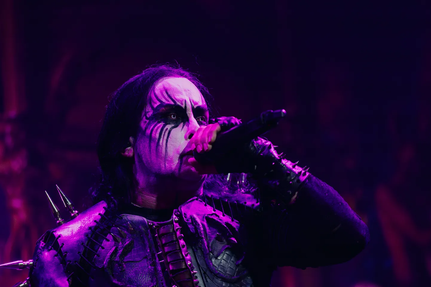 Cradle of Filthi laulja Dani Filth nn laibameiki kandmas.