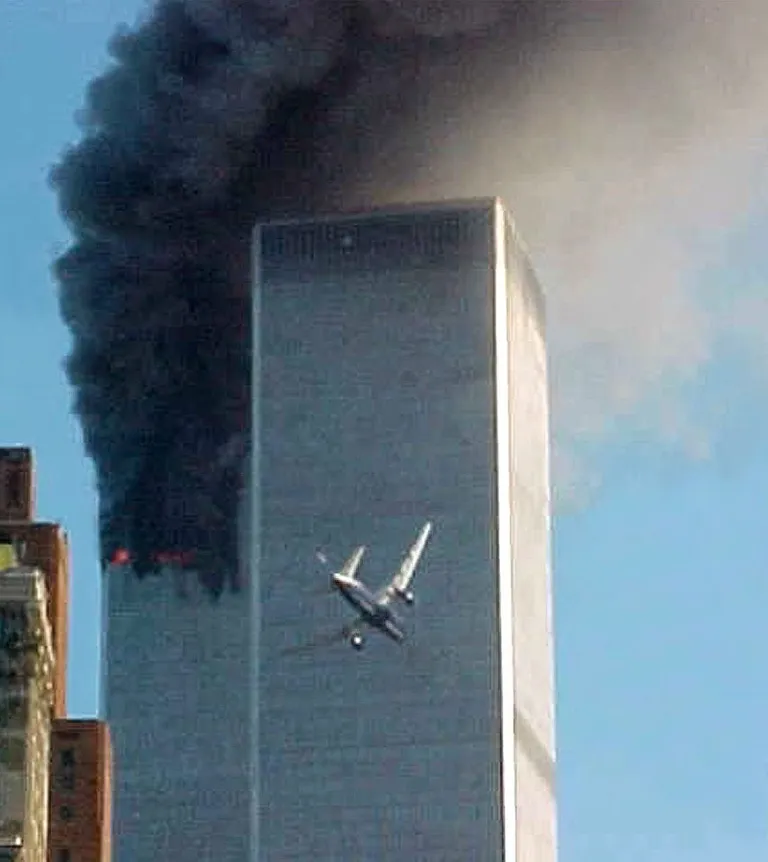 Terrorirünnak New Yorgi kaksiktornidele 11. septembril 2001.