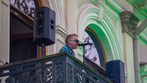 Estonian Summer Hits: A Golden Ticket to the Public's Heart?