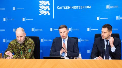 ERAKONDADE VOX POPULI ⟩ Raimond Kaljulaid: Hanno Pevkuril tuleks tõsiselt kaaluda tagasiastumist omal initsiatiivil ja esimesel võimalusel
