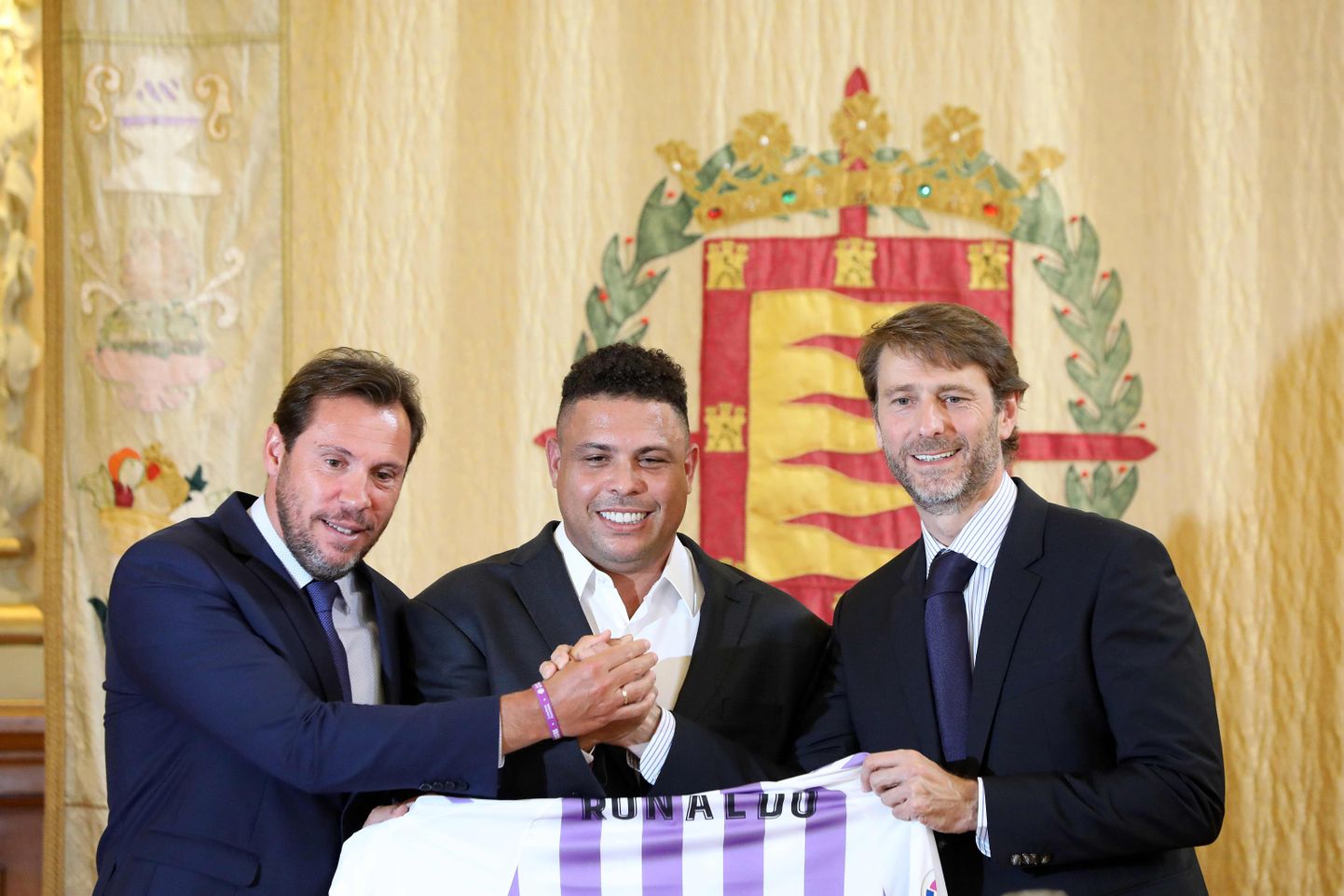 Ronaldo Real Valladolidi särgiga