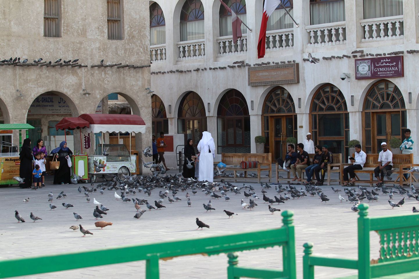 Kohalikud Doha turuplatsil