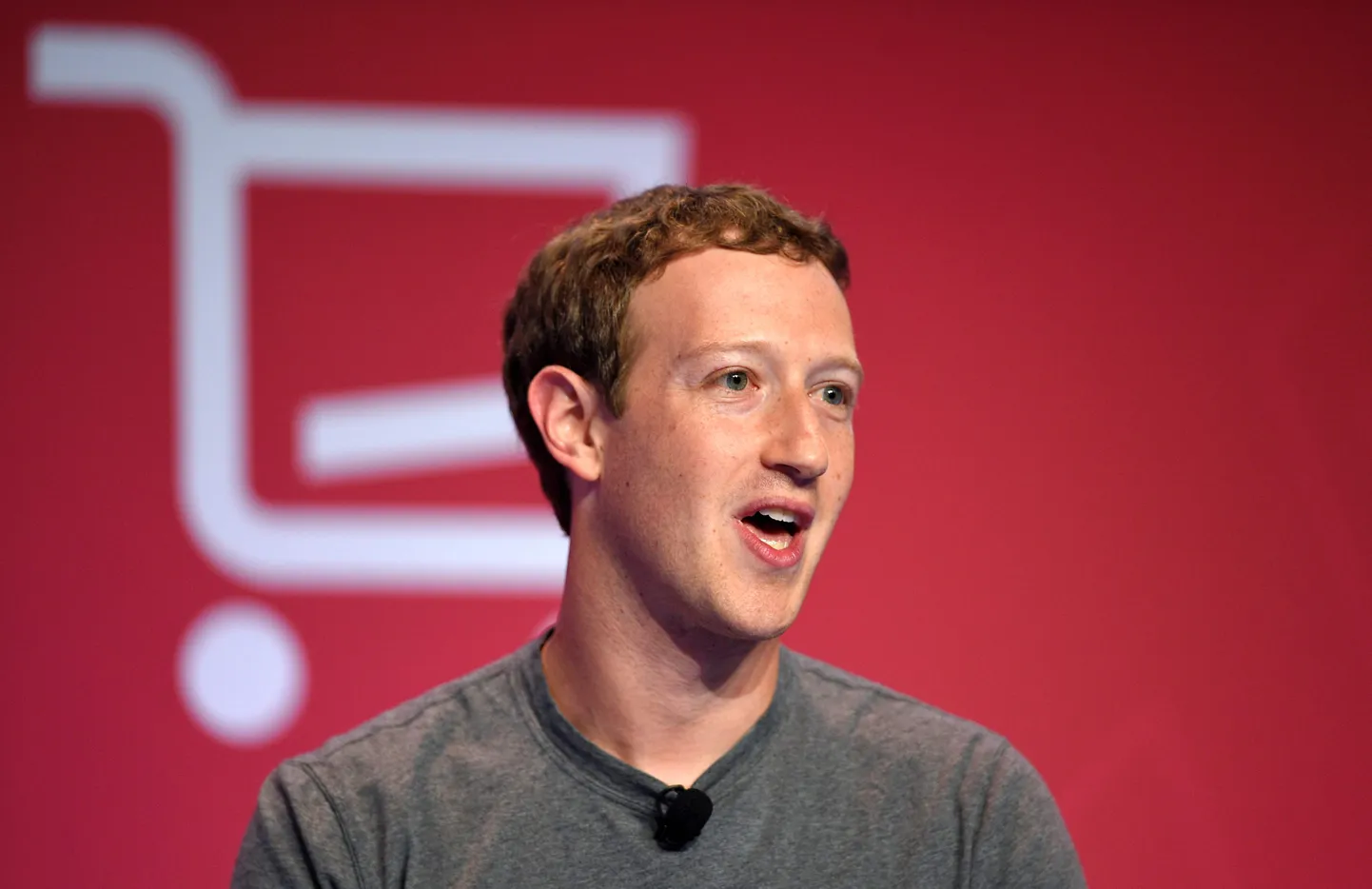 Mark Zuckerberg



The world's biggest mobile fair, is held from February 22 to February 25. / AFP / LLUIS GENE