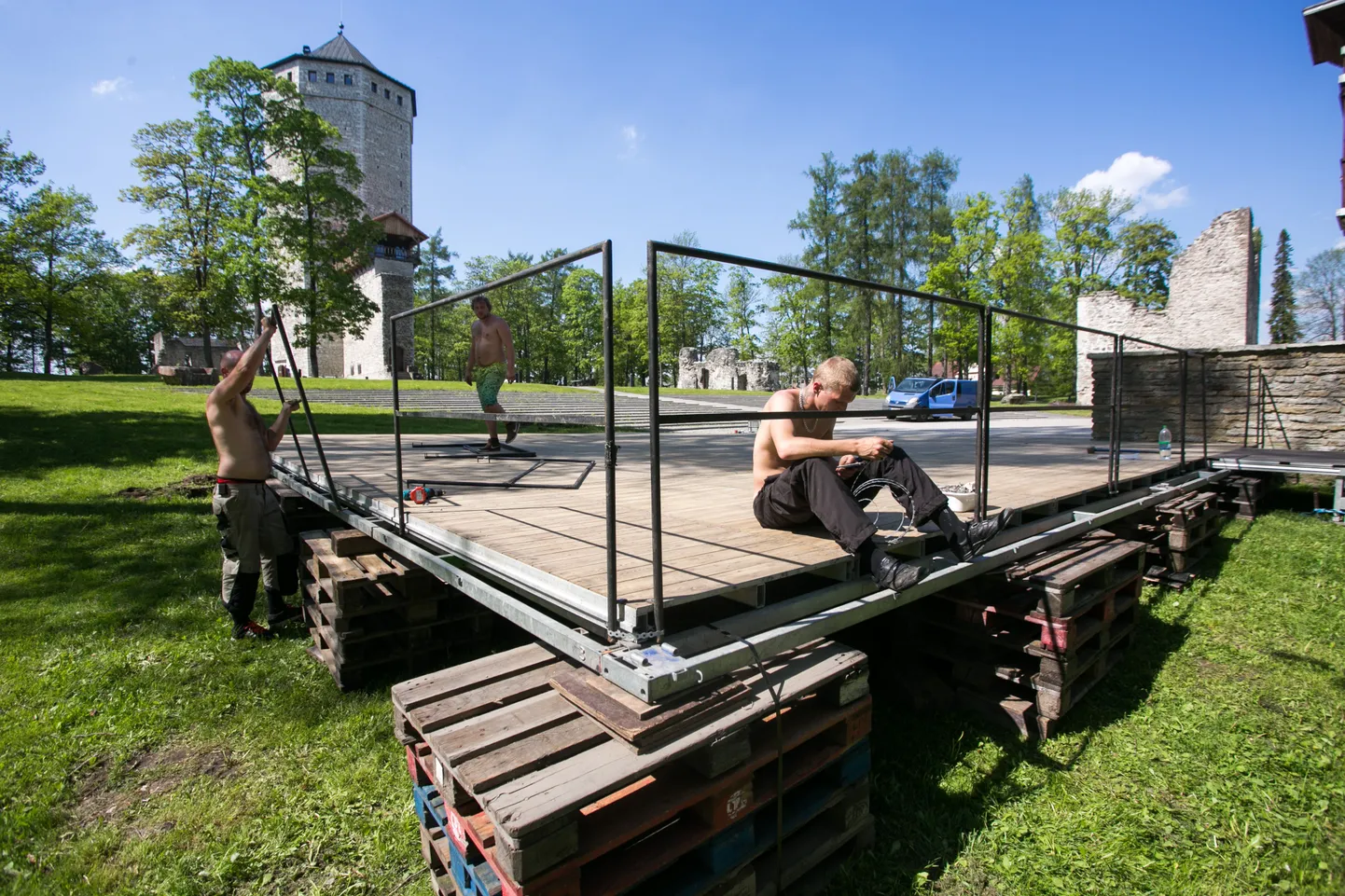 Valllimägi. Lisa lava.
DMITRI KOTJUH, JÄRVA TEATAJA/SCANPIX