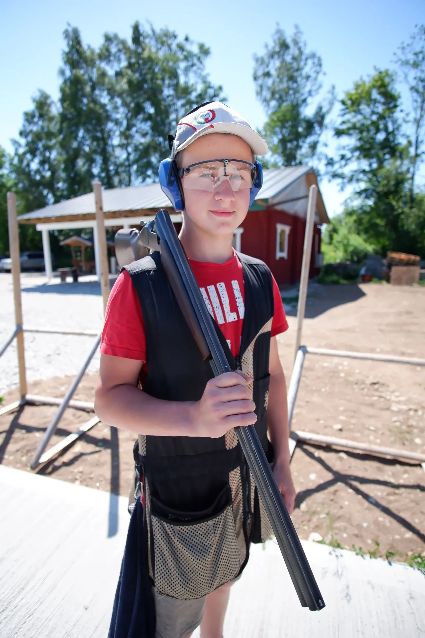Viimase aasta on Robin käinud tublisti lasketiirus. Sellel alal tuleb väga kiiresti tegutseda, sest märk lendab mööda välkkiirelt. Robini sõnul teeb just see asja põnevaks.