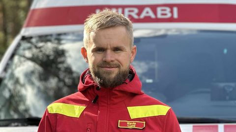 PINGE KASVAB ⟩ Öövalved, läbipõlemine ja palgatõusuta jäämine. Kiirabijuht: kaua me missioonitundest vastu peame?
