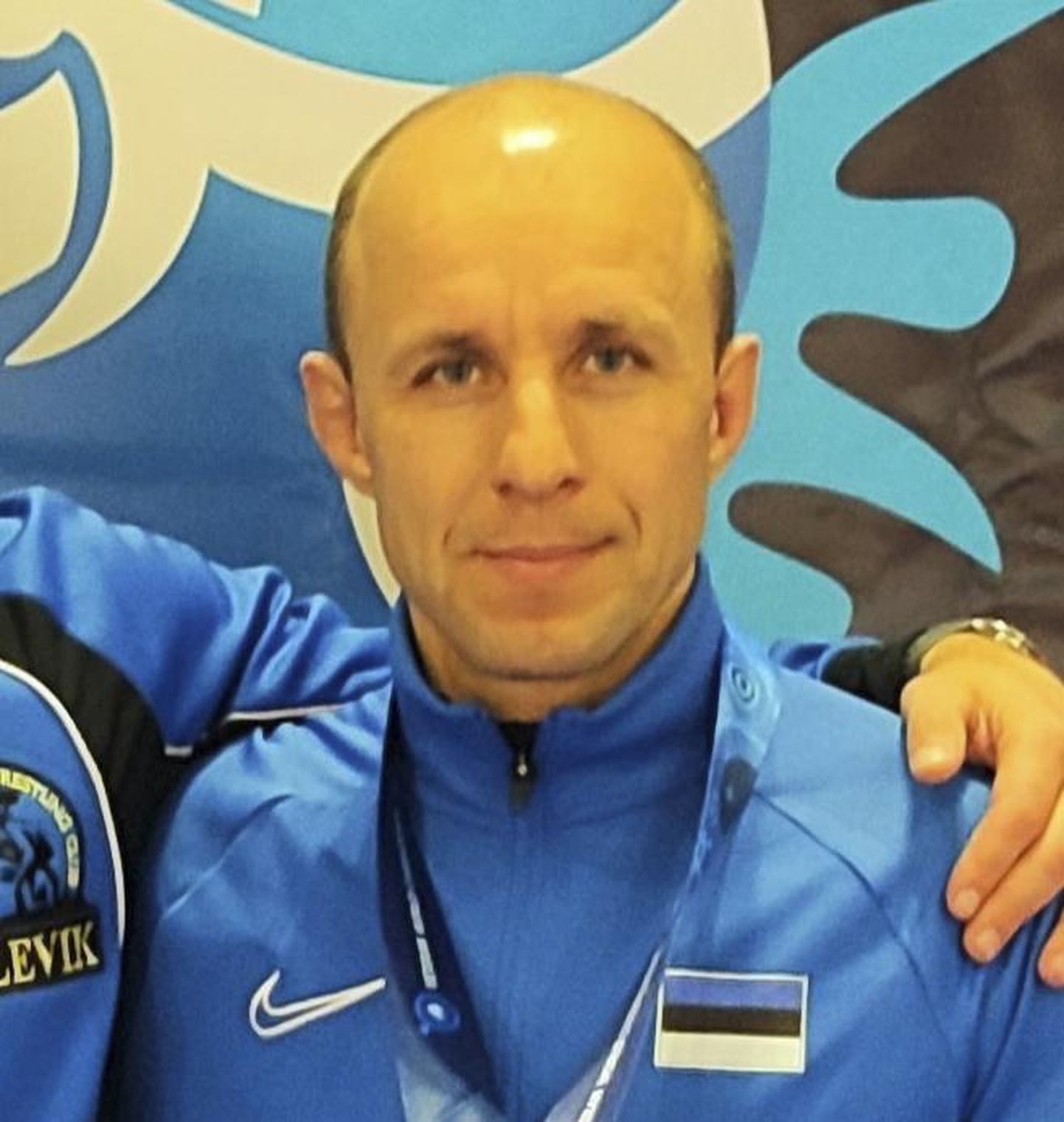 Jaanek Lips tuli Bulgaarias veteranide maailmameistrivõistlustel vabamaadluse alla 45-aastaste kuni 62 kg kaaluklassis kullale.