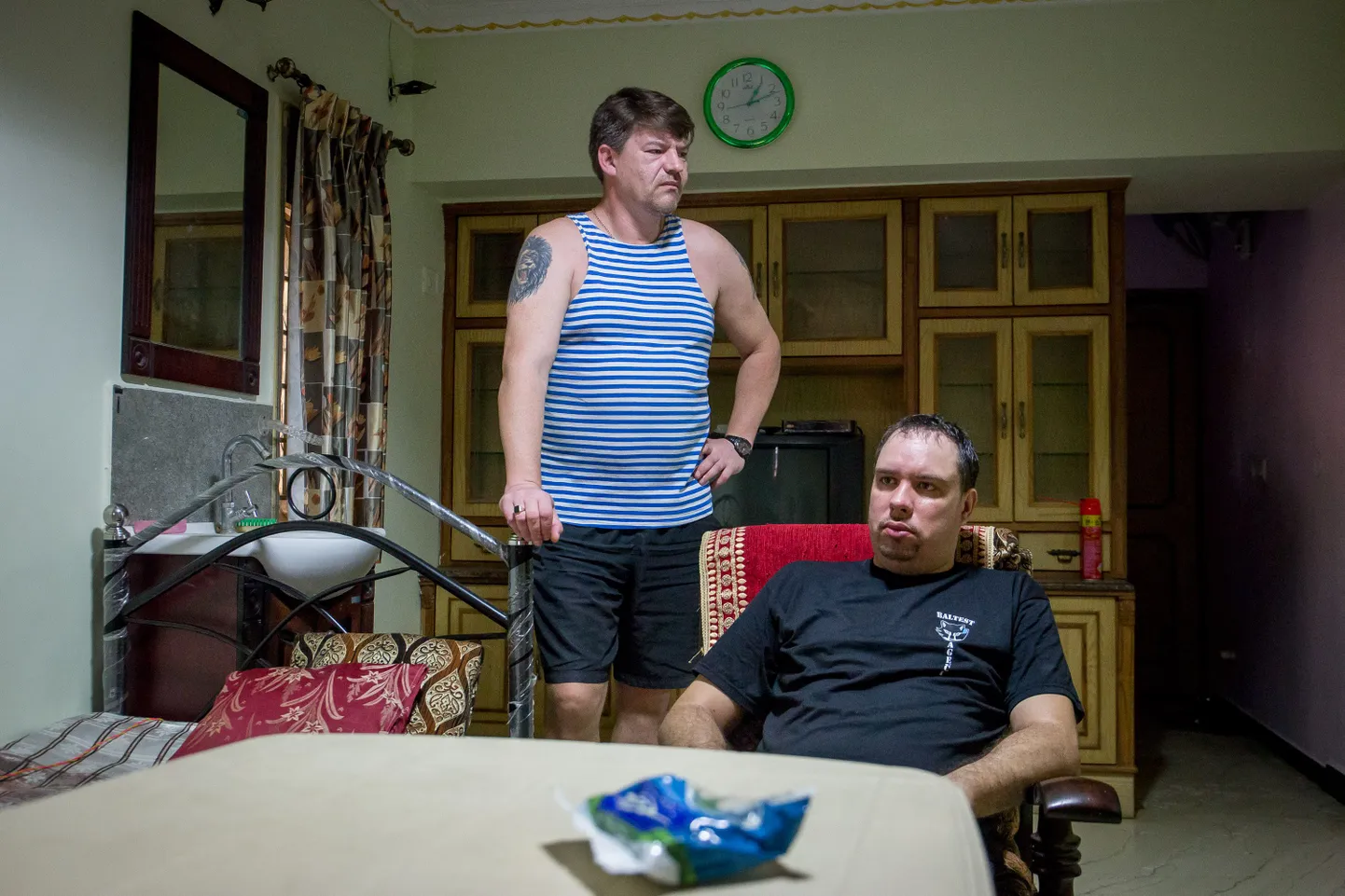 Laevakaitsjad Chennai linnas. Raigo ja Dmitri.