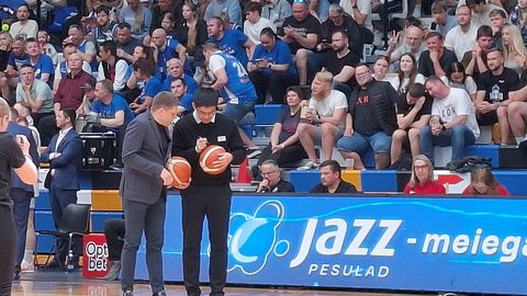 Tartu Ülikooli spordiklubi lõi käed lääneriikides tõrjutud Hiina jälgimistehnoloogia suurtootjaga
