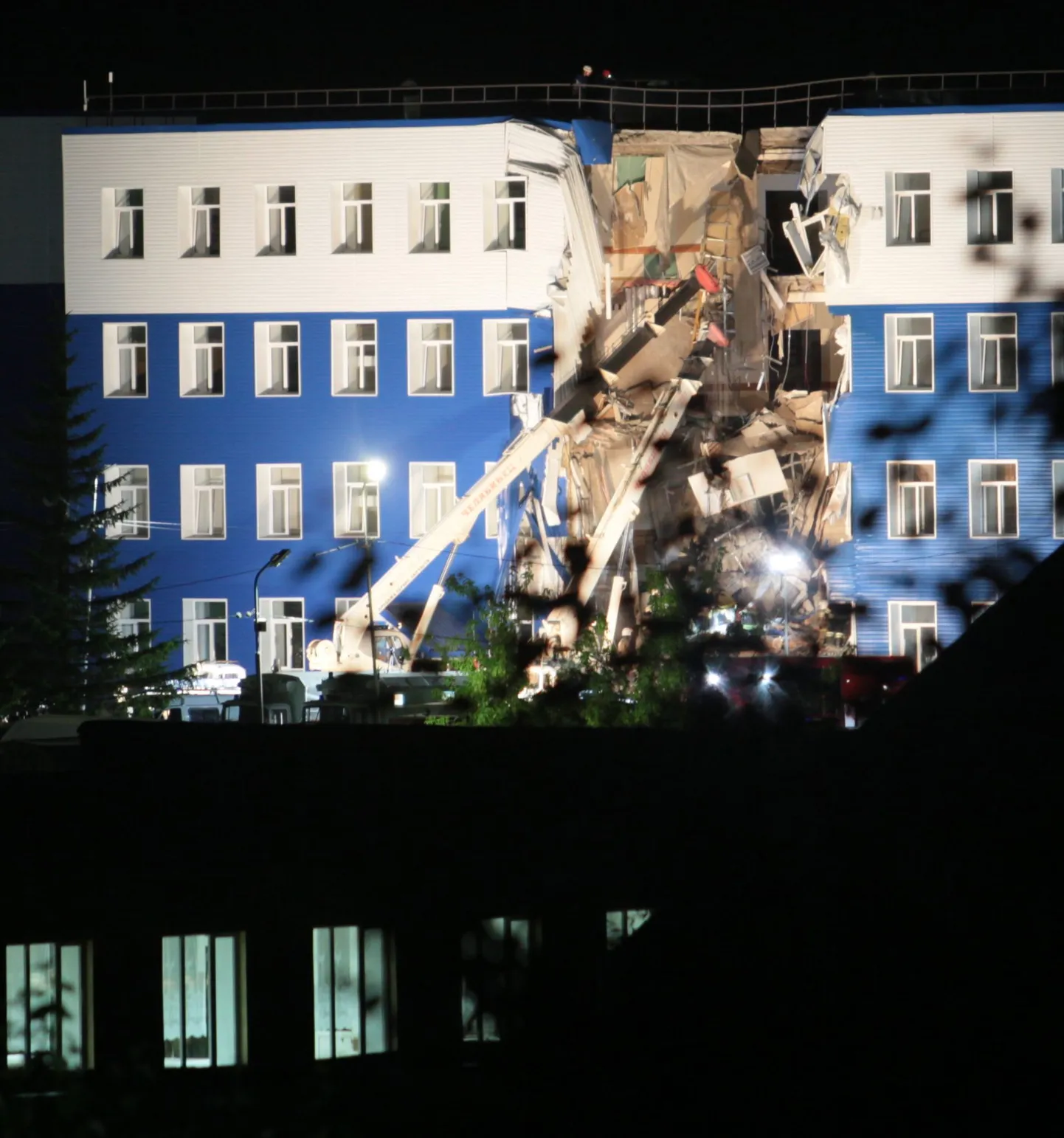 Казарма ВДВ в поселке Светлый Омской области.