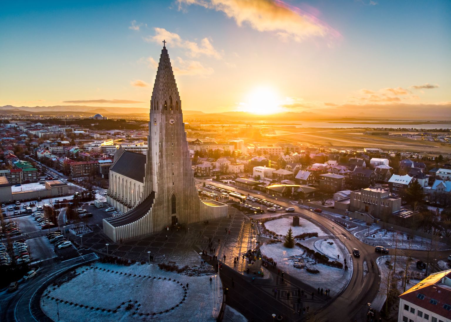 Reikjavikas pilsētas panorāma. Ilustratīvs attēls.