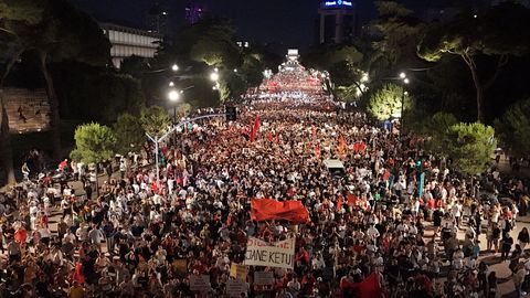 В Албании протестуют против проекта зятя Трампа: на улицы вы