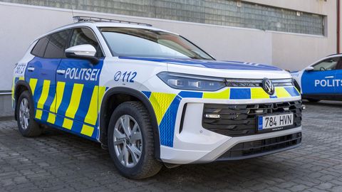 Varas pani ühiselamu trepikojast pihta elektrilise tõukeratta