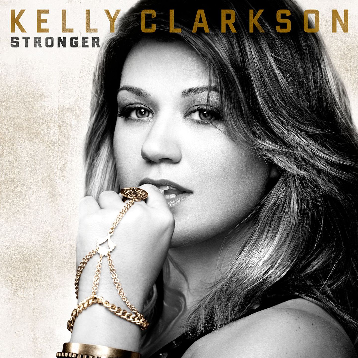 Kelly Clarkson "Stronger"