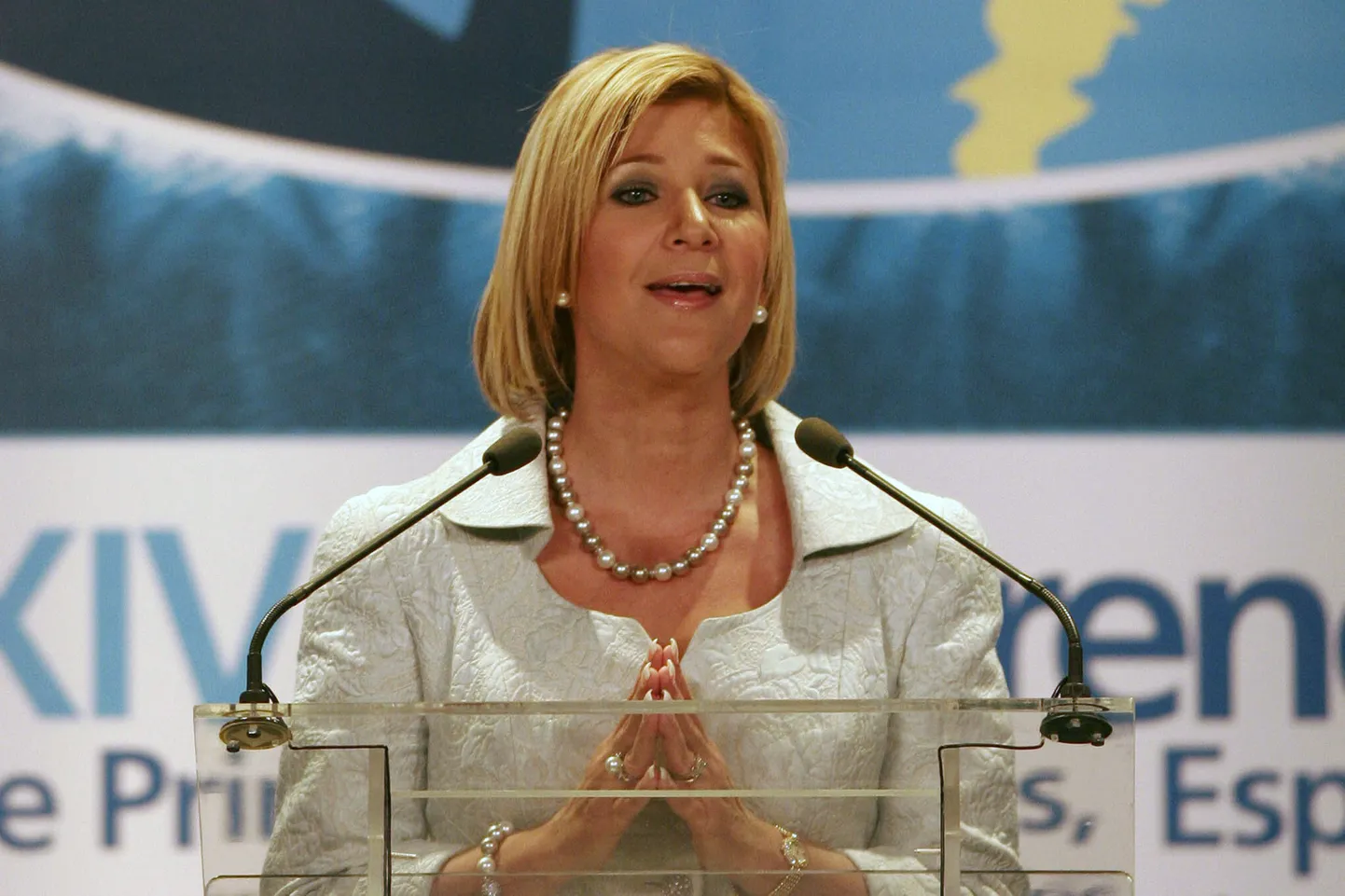 El Salvadori endine esileedi Ana Ligia de Saca.