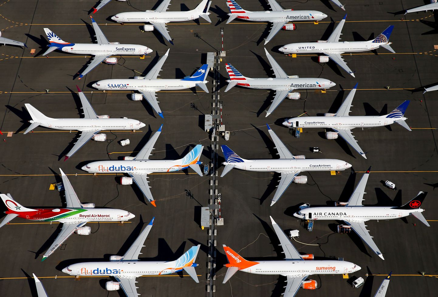 Lennukeelu all olevad Boeing 737 MAX reisilennukid seismas Seattle'is.