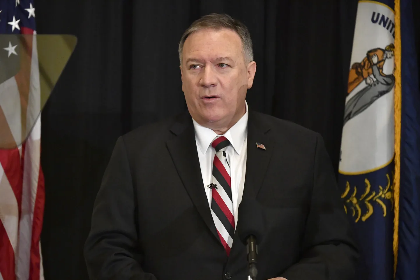 USA välisminister Mike Pompeo esmaspäeval Kentucky osariigis Louisville'i ülikoolis Ladina-Ameerikale pühendatud kõnet pidamas.