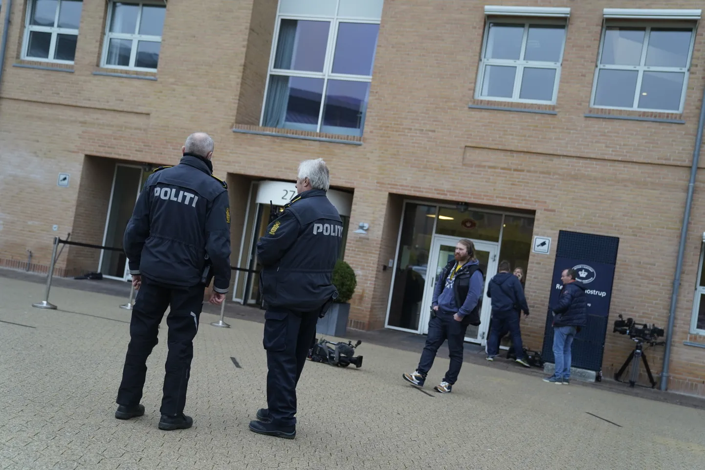 Kohtuhoone esine, Glostrup. 21. oktoober.