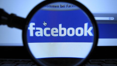 В России пригрозили заблокировать Facebook