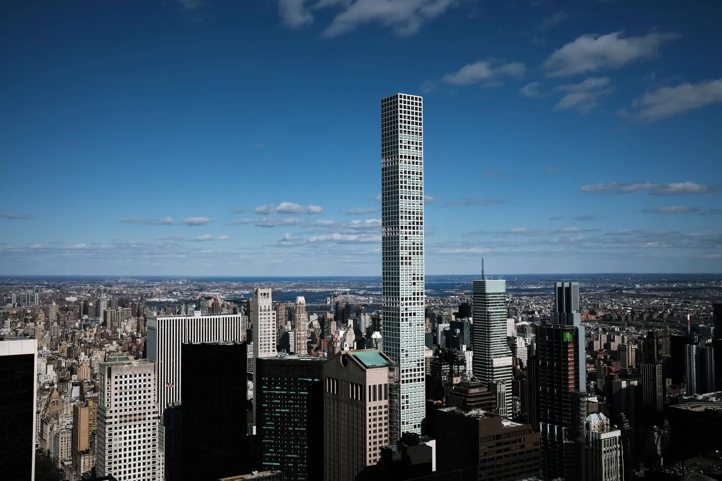 432 Park Avenue pilvelõhkuja Manhattanil.