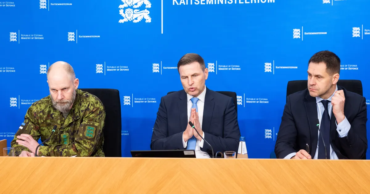 ERKKI KOORT ⟩ Kui India ärimehed Eestit sihilikult tüssasid, peaks KAPO neid juba taga otsima. Tosin tähelepanekut.
