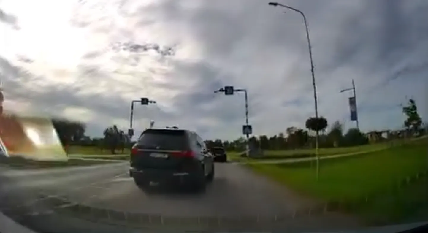 Кадр из видео