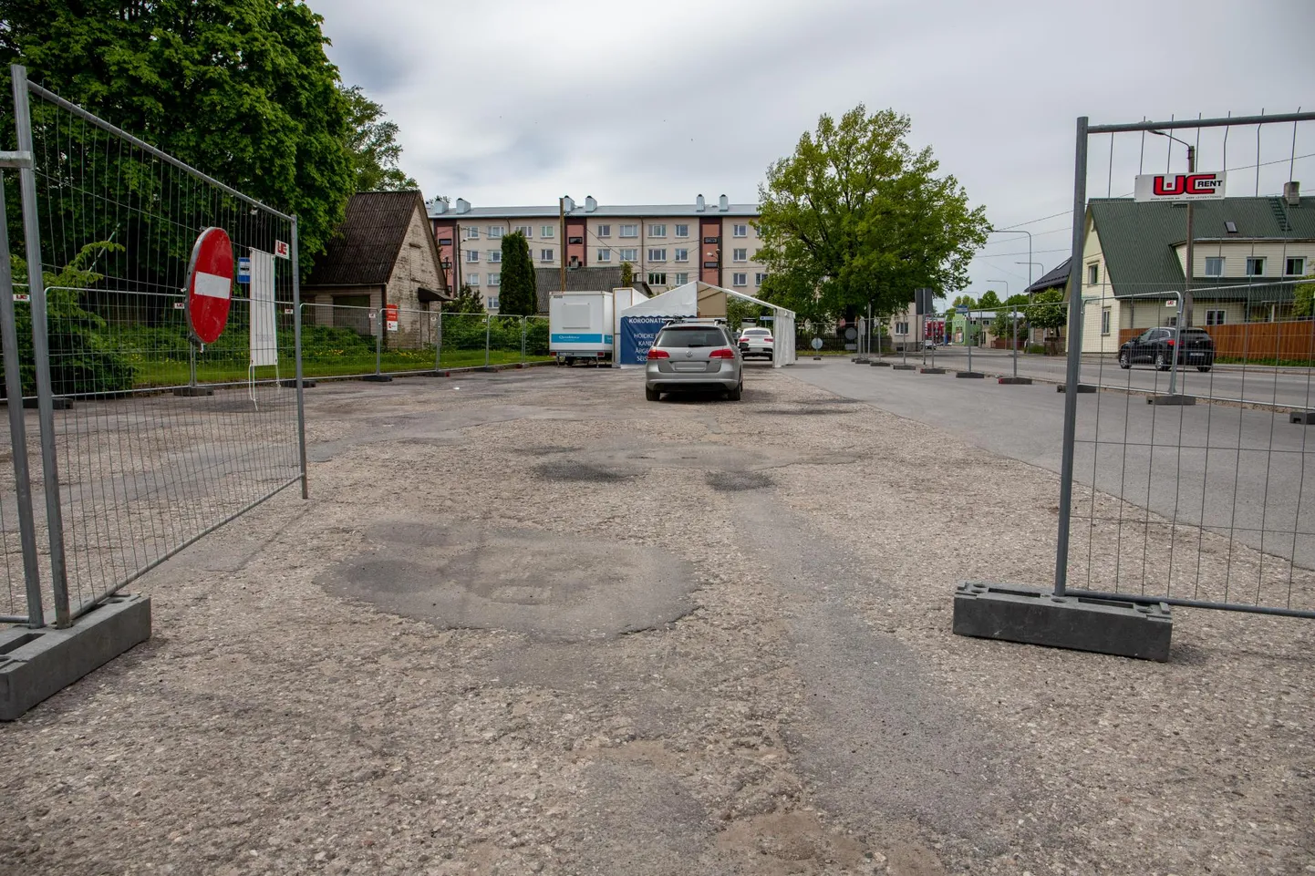 Qvalitase koroonaviiruse proovide võtmise telk on laupäevast alates masinatehase juures parklas.