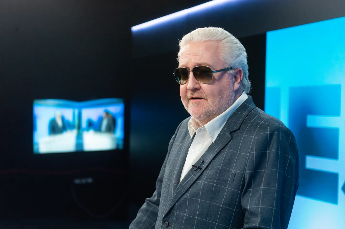 Otse Postimehest stuudios oli Marek Reinaas. Saatejuht Toomas Kask.