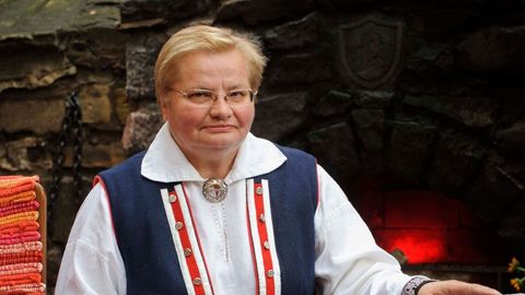 Spēka vārdi latvietim. Saruna ar literatūrzinātnieci Janīnu Kursīti par iekšējo brīvības pakāpienu