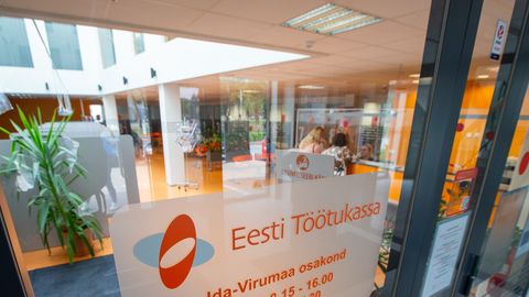 В Эстонии существенно выросло число безработных