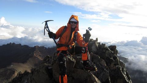 НЕ НАПУГАЛО ⟩ Эстонский альпинист, которому посчастливилось спастись от лавины, планирует  покорить самую высокую гору в мире