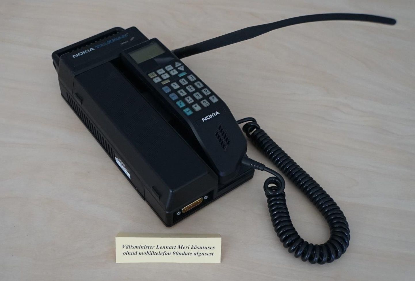 Lennart Meri telefon.