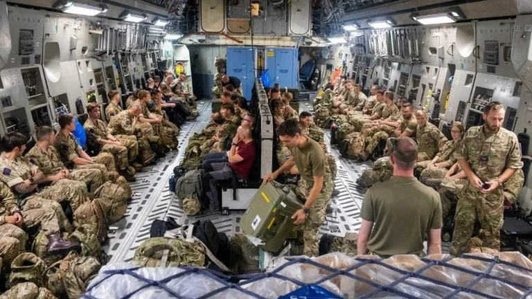 Военных для содействия эвакуации в Кабул направили не только США, но и Британия