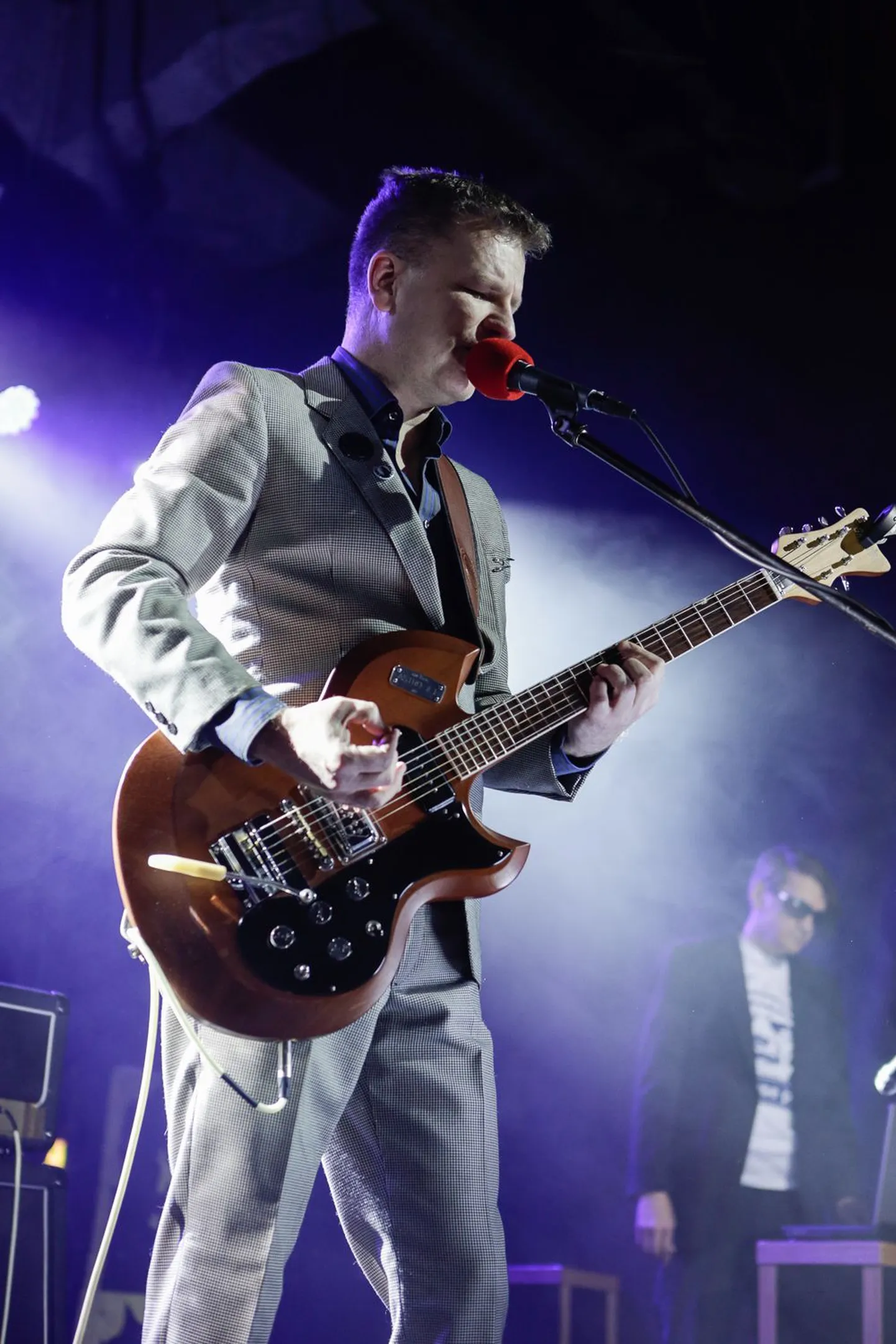 Sõpruse Puiestee albumi «Mõistlikult ja mugavalt» esitlus Rock Cafes. Allan Vainola.