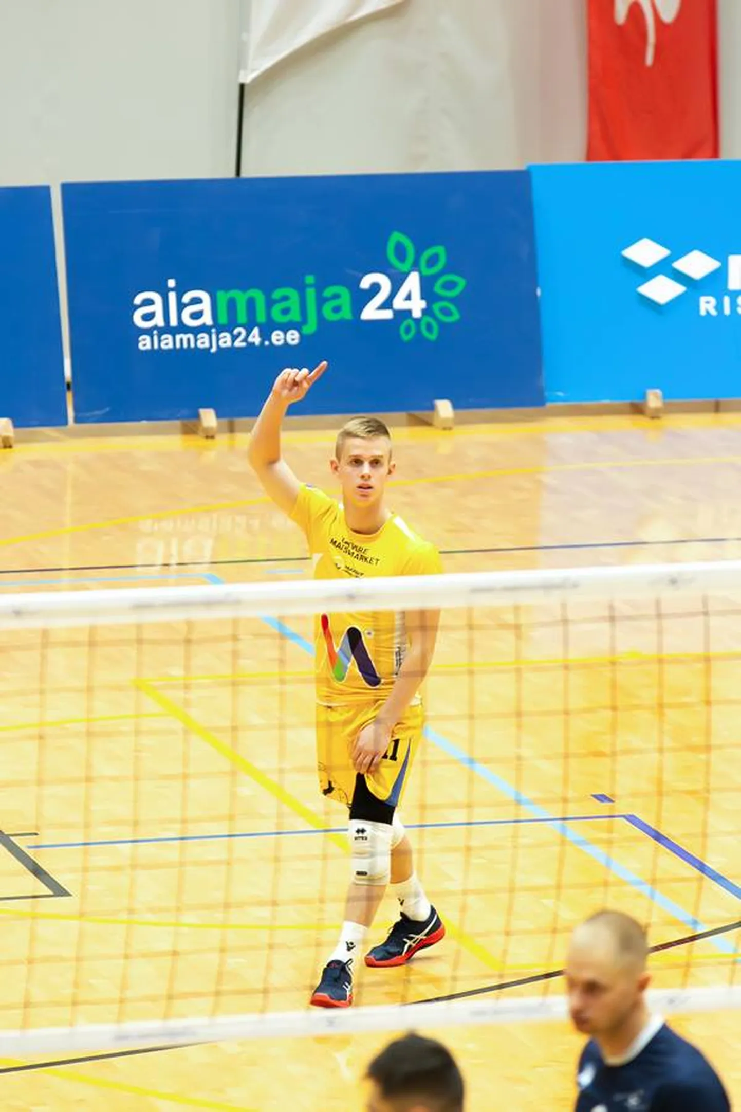 ALARI SAAR Kuressaare spordihoones veel Rakvere mängijana.