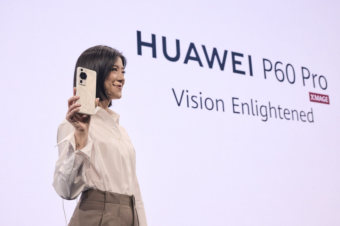 Eile esitleti Münchenis Huawei uut tipptelefoni P60 Pro