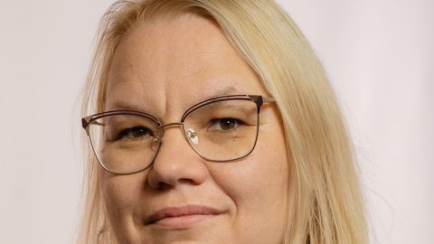 ÜKS KÜSIMUS ⟩ Millised õppetööks vajalikud vahendid peab lapsevanem kodust kaasa andma ja mis peab olema kooli poolt?