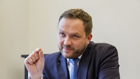 Министр иностранных дел Маргус Цахкна открыл в Финляндии почетное консульство Эстонии