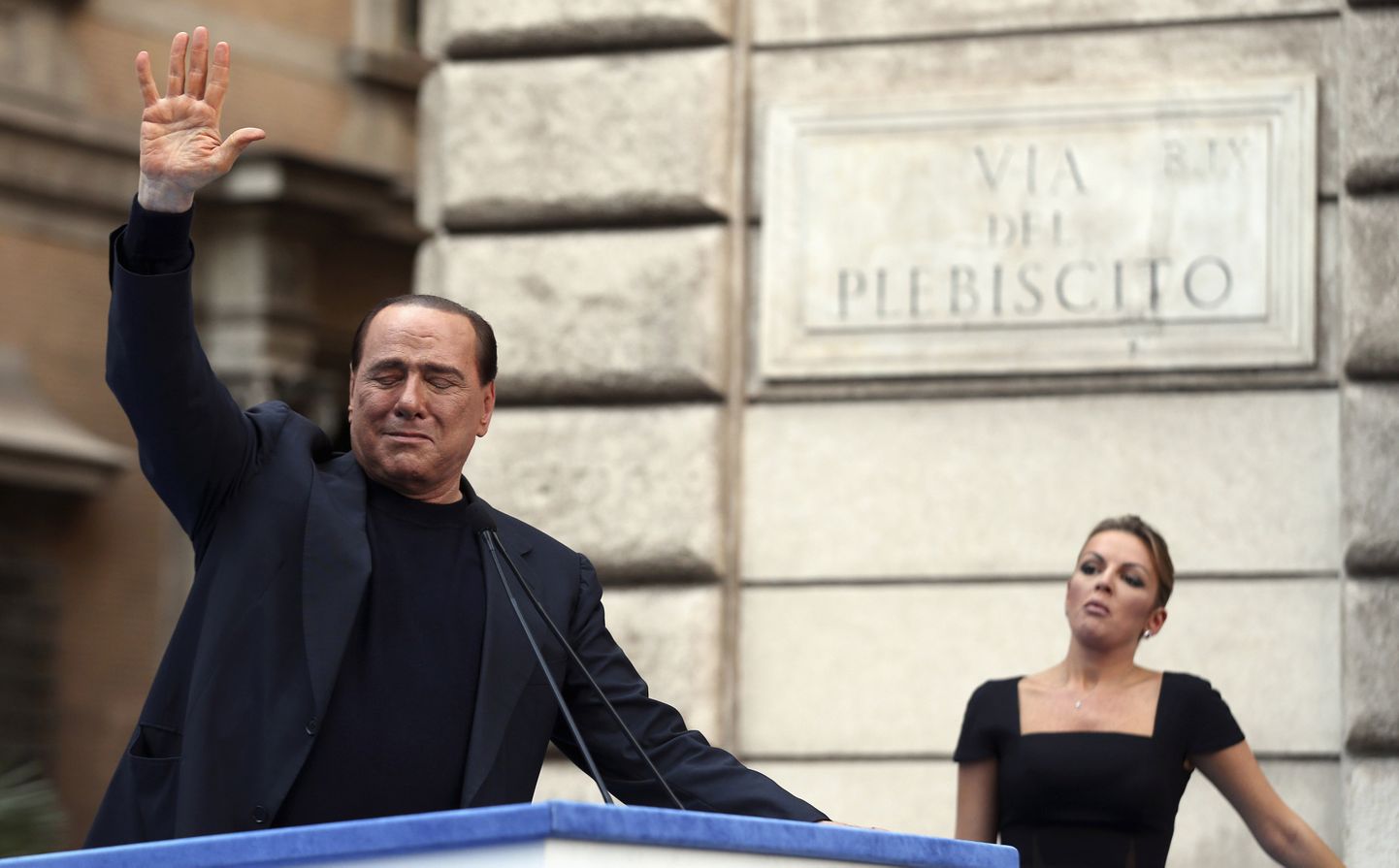 Itaalia endine peaminister Silvio Berlusconi ja ta kallim Francesca Pascale 2013