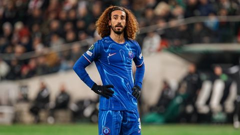 Legendaarse Hispaania jalgpalluri Cucurella soengu taga võib seista valus tõde