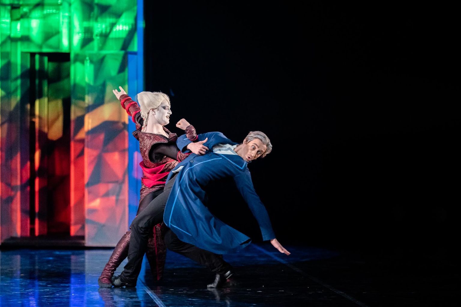 Marcus Nilson ja Andrea Fabbri balletis «Kratt».