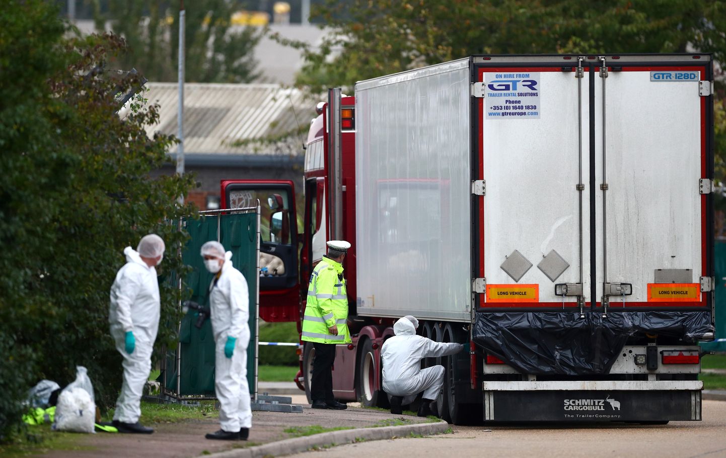 Kravas mašīna Eseksā, Lielbritānijā, kur atrada 39 cilvēku mirstīgās atliekas.