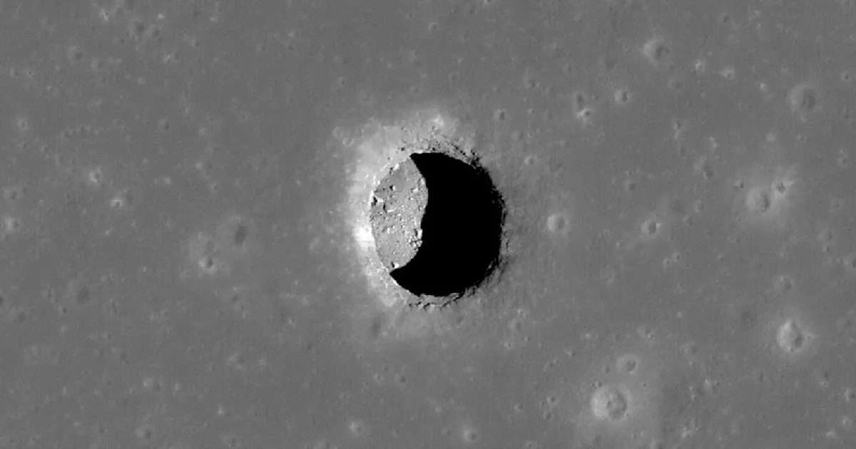 O gaură pe Lună prezintă un interes neobișnuit pentru oamenii de știință – citiți de ce