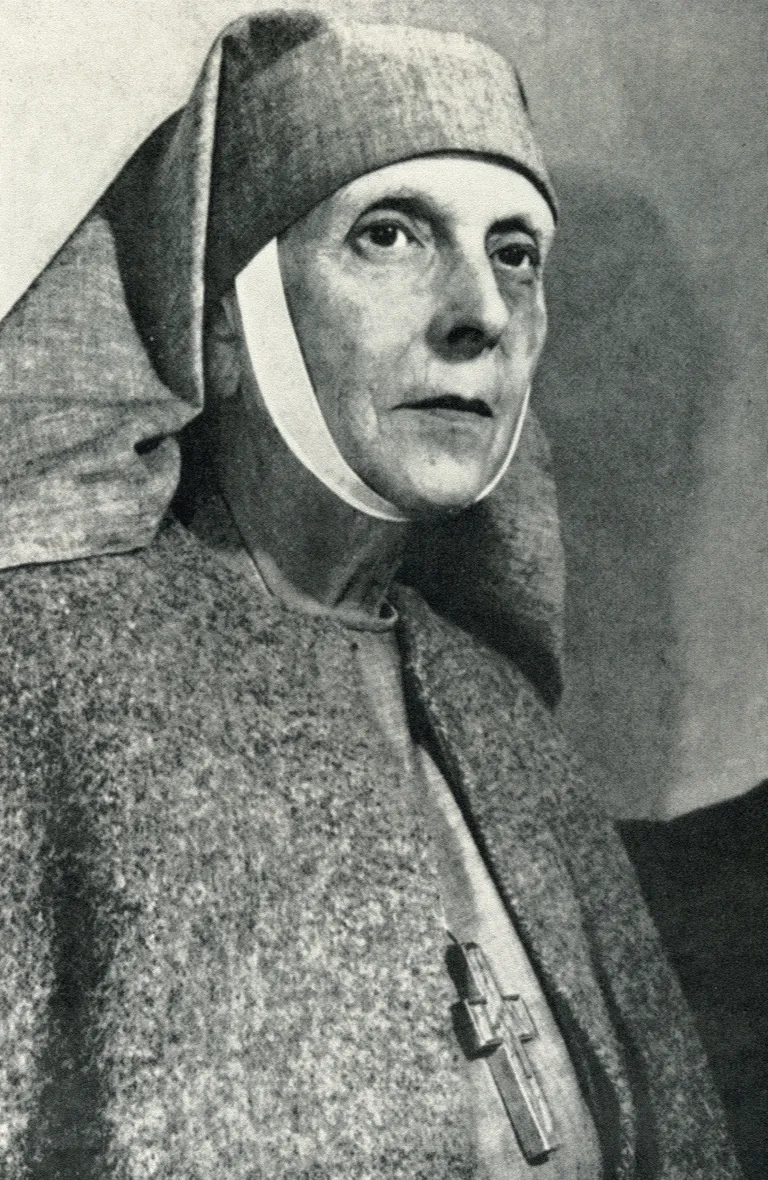 Printsess Alice 1960. aastatel nunnarüüs