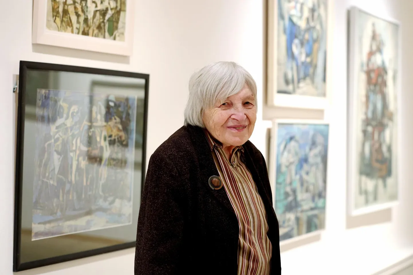 Tartu Kunstimuuseumis on alates 16. septembrist avatud näitus «Kujutav kunst Tartus 1960. aastatel» Pildil näituse kuraator Mai Levin.