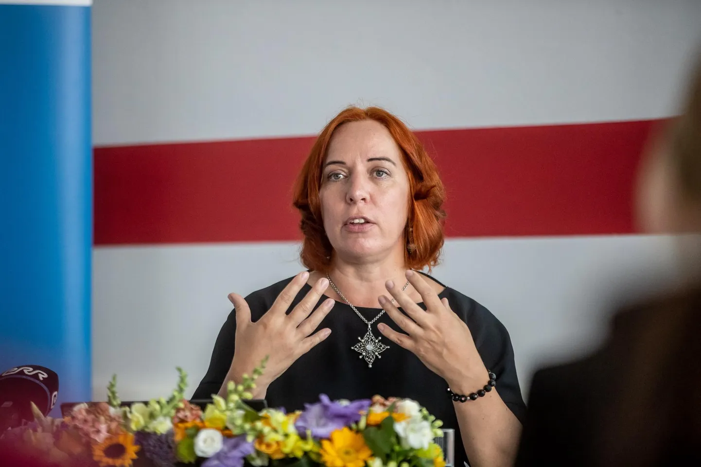 "Oleme hoolivad ja püsime terved! Soovin kõigile tarkuse- ja teguderohket kooliaastat!," soovis haridus- ja teadusminister Mailis Reps.