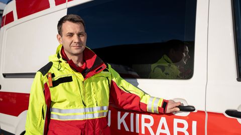 Estonian Paramedics Set Conditions for Proposed Ambulance Reform